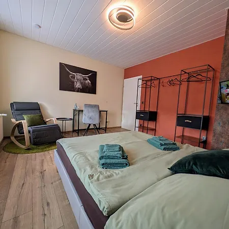 ゲストハウス Komfortzimmer Waldheim